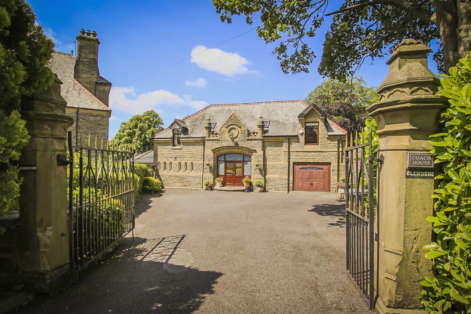 5 Bed Detached House For Sale - Main Image
